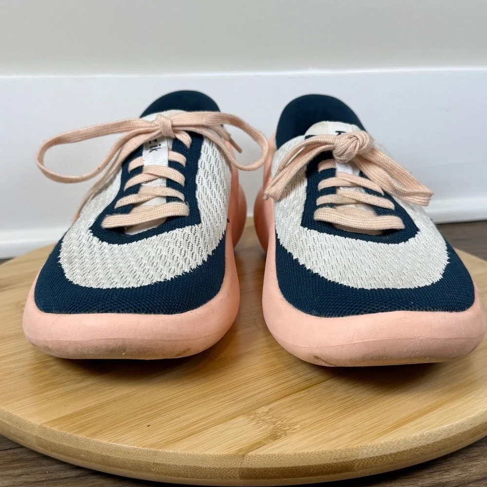 Good Kizik Roamer Sneakers Women's 8 Pink Navy Hands-Free Slip On DROABC06-1D